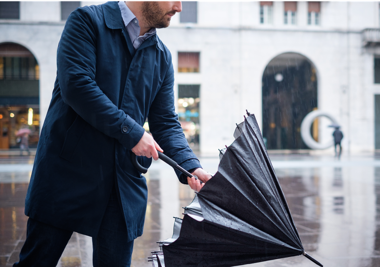 Piogge e temporali anche in città Piogge e temporali anche in città