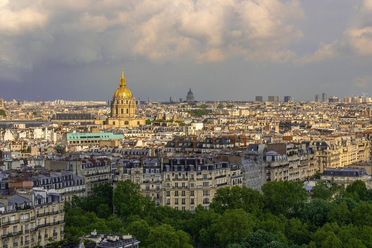 Paris Paris