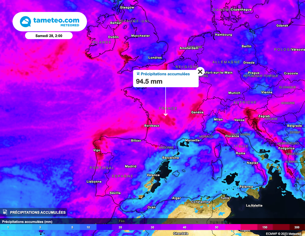 L'équivalent de plusieurs semaines de pluie voire 1 mois de précipitations sont annoncés en plaine. L'équivalent de plusieurs semaines de pluie voire 1 mois de précipitations sont annoncés en plaine.