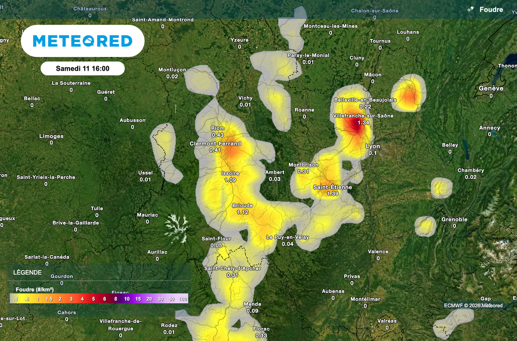 Des orages localement forts attendus cet après-midi et en soirée en région Auvergne-Rhône-Alpes.