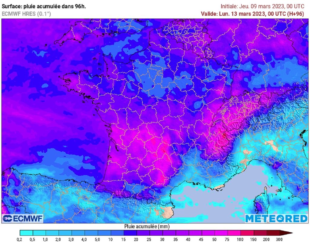 Les pluies s'annoncent copieuses au cours des prochains jours avec des cumuls importants d'ici ce week-end sur les contreforts ouest des reliefs. Les pluies s'annoncent copieuses au cours des prochains jours avec des cumuls importants d'ici ce week-end sur les contreforts ouest des reliefs.