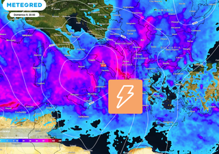 Meteo weekend: un vortice depressionario porterà piogge intense e temporali, rischio di locali nubifragi in queste aree