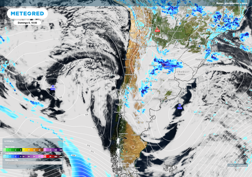 Meteored actualiza su pron&oacute;stico: "El domingo ser&aacute; un d&iacute;a con nubes y chubascos en 7 regiones de Chile"