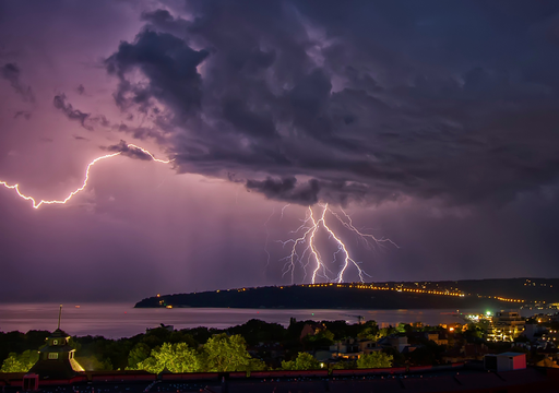 Meteored pronostica que, al menos, 6 regiones de Chile recibirían más bajas segregadas durante diciembre