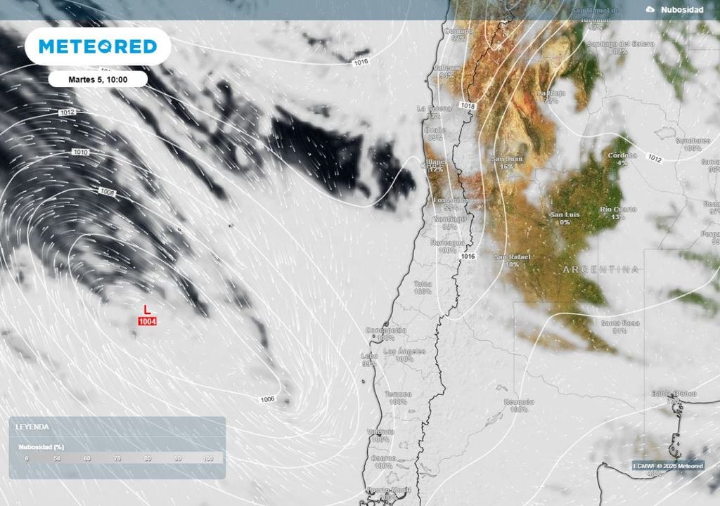El modelo europeo pronostica ingreso de abundante nubosidad durante el martes debido al avance de nubosidad costera, reforzado por sistema frontal en el centro sur.