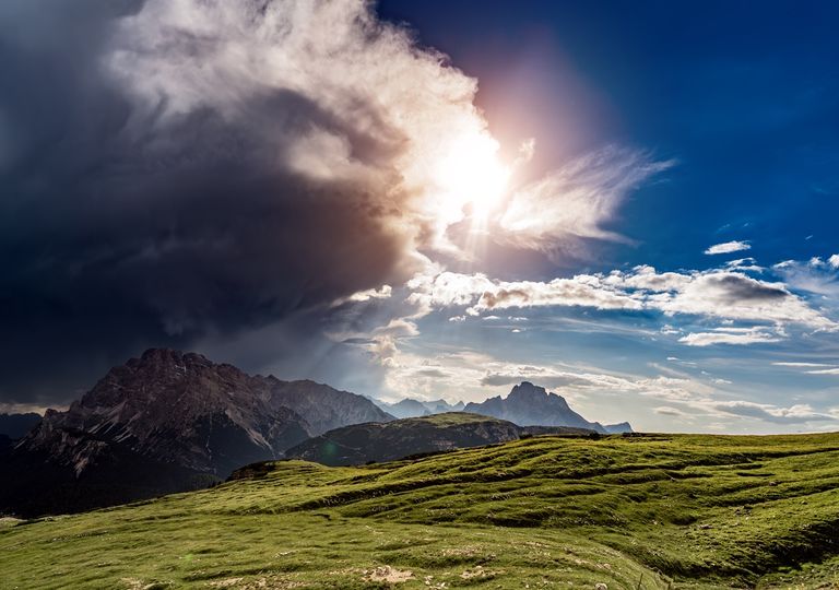 Meteorología de montaña en verano: consejos para evitar sustos Meteorología de montaña en verano: consejos para evitar sustos