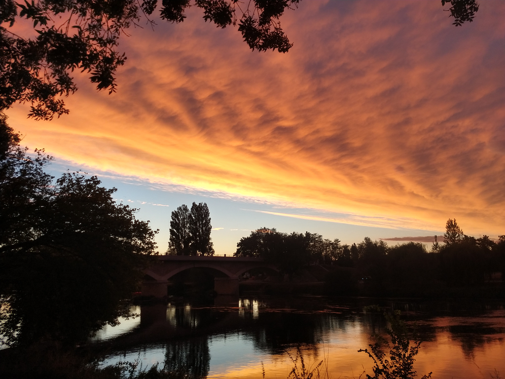 Sonnenuntergang an der Loire Sonnenuntergang an der Loire