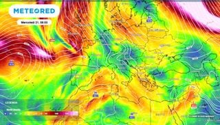 Meteo, l'anticiclone si sposta a Nord e apre la strada al maltempo: la tendenza per la prossima settimana