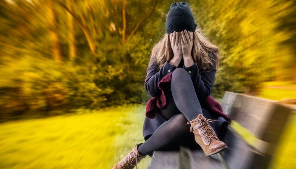 Sintomi fisici e mentali legati alla mancanza di luce possono rendere l'autunno una stagione difficile