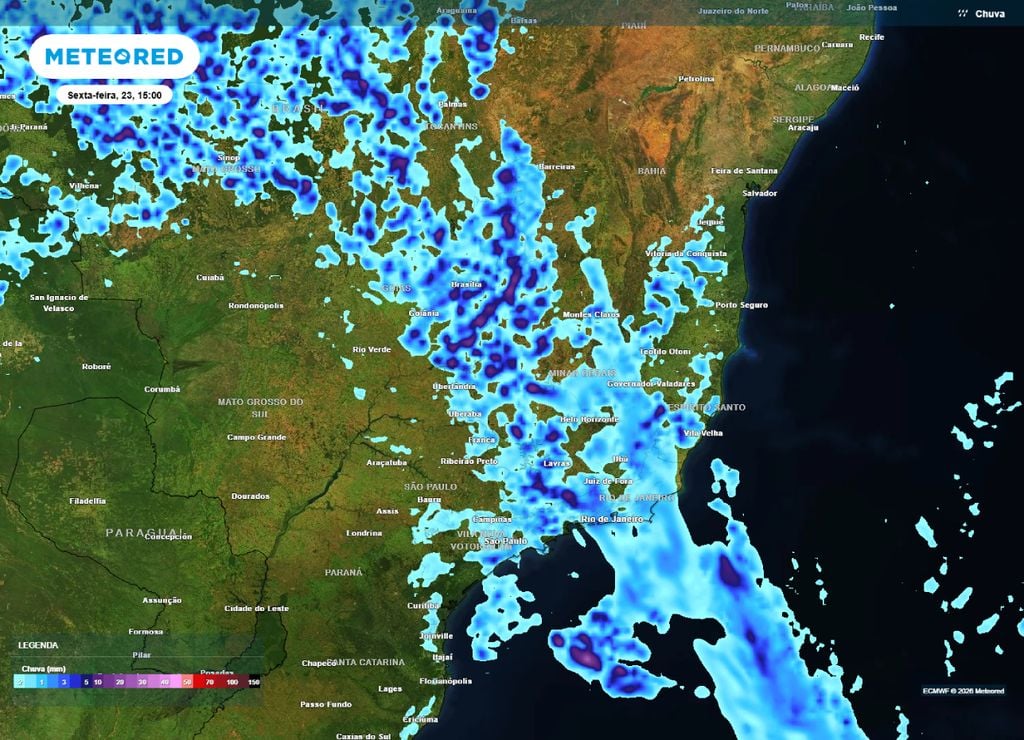 Previsão de chuvas intensas e com risco de elevado acumulado na tarde desta sexta-feira (23).