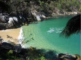 Así es la playa más pequeña de México: mide 10 metros y es ideal para nadar, practicar kayak, snorkel o buceo