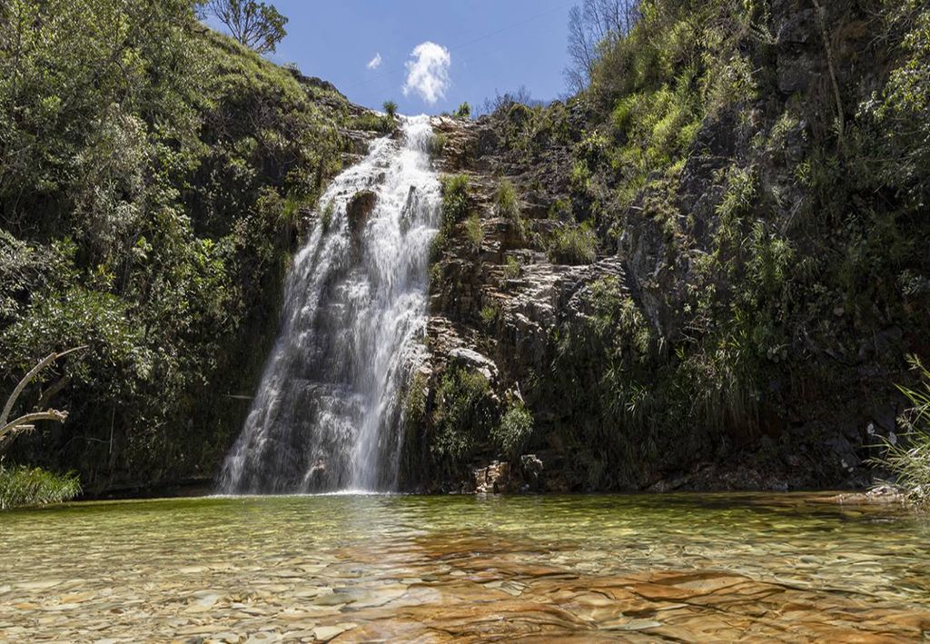 Cachoeira Lagoa Azul, em Capitólio, Minas Gerais Cachoeira Lagoa Azul, em Capitólio, Minas Gerais