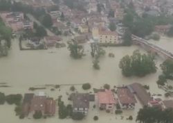 Inundações em Emilia-Romagna, situação dramática: eis os vídeos. O tempo severo continua!