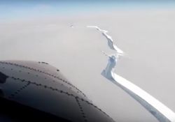 Schockierend: Ein riesiger Eisberg ist abgebrochen!