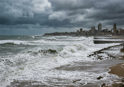 Temporal de viento en Buenos Aires y alerta por tormentas en el NEA