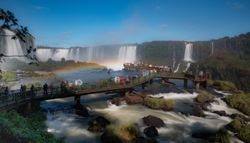 Cataratas del Iguazú: retiraron casi 400 kilos de monedas del río y alertan por el impacto ambiental