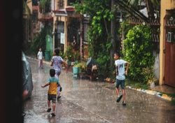 Chuva e vento fortes em Portugal? Estes destinos provam que não é preciso sol para viajar