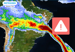 Chuvas intensas e volumosas continuam em 10 estados com ZCAS nesta sexta, 5