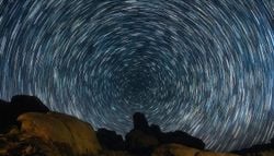 Cómo encontrar el norte sin la Estrella Polar: truco de navegación que funciona desde México y el hemisferio sur