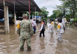 Deslizamientos de lodo y severas inundaciones cubren a la localidad de Emiliano Zapata en Veracruz, México