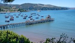 El destino del Biobío que esconde una mina bajo el mar: cómo visitar esta joya patrimonial desde Santiago