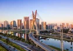 Escapadas urbanas en Sudamérica: 6 capitales imperdibles para viajes con agenda cultural y gastronómica