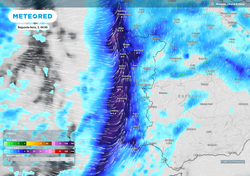 Frente de domingo e segunda-feira deixará chuva acumulada acima de 90 mm em 5 distritos