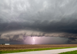 Frente fria da mudança começa a atuar no Brasil nesta quinta, 12; saiba o que esperar