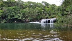 Grutas, trilhas e cachoeiras: o destino no interior de SP para quem busca refúgio na natureza