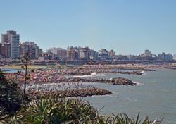 Hacia un verano atípicamente caluroso y seco en Buenos Aires y la Costa Atlántica