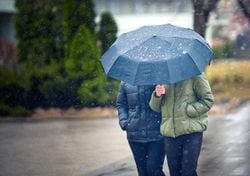 El invierno comienza con lluvias: temporal avanzará al centro de Chile