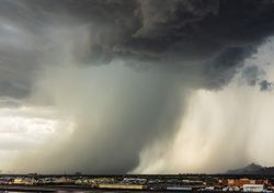 La AEMET activará avisos por tormentas a las 15 horas: Madrid y otras cinco comunidades tendrán vendavales y granizo
