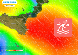 Onde di 9 metri al largo di Catania, stanotte arriva il peggio: mareggiata storica in Sicilia