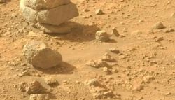 La NASA fotografía algo inexplicable en Marte: unas extrañas rocas en equilibrio descolocan a los científicos