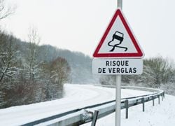 Lundi 12 janvier : alerte aux pluies verglaçantes et aux avalanches en France ! Découvrez nos prévisions météo complètes