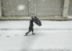 Mañana cruzará la península entre grandes cortinas de nieve