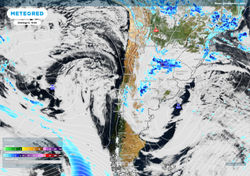 Meteored actualiza su pronóstico: "El domingo será un día con nubes y chubascos en 7 regiones de Chile