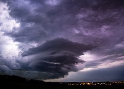 Nova frente fria chega ao Brasil neste domingo, 12