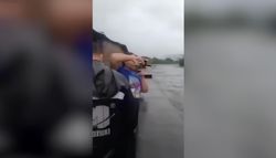Graves inundaciones en Venezuela complican los rescates tras el doble terremoto