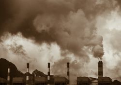 Níveis de CO2 aumentaram, apesar dos 'lockdowns' derivados da Covid-19