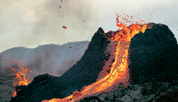 Unos geólogos islandeses explican por qué los volcanes siguen siendo el fenómeno más impredecible de la Tierra