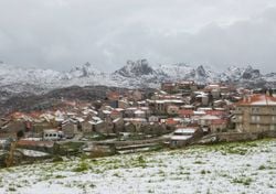 Tempo em fevereiro em Portugal por Alfredo Graça: é um mês de vagas de frio, chuva e nevões, eis o que esperar