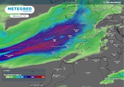 Pronto podría impactar un gran río atmosférico en España