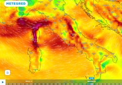 Questo giovedì una profonda depressione attraverserà l'Italia con 3 fenomeni meteo di alto impatto