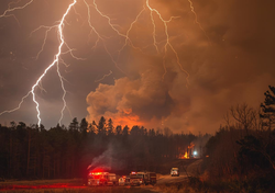 Rayos y truenos despedirán el 2025 en esta región de Chile centro sur": atención a las tormentas eléctricas secas
