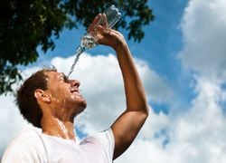 L'actuelle canicule est-elle comparable à celle de 2003 ? 