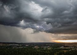 Rio e São Paulo tem início de outono entre calor e pancadas isoladas; confira a previsão