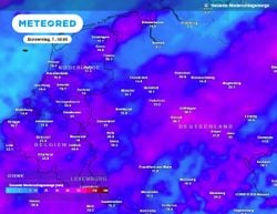 Schwüle-Alarm zum Maiwochenende! Erste Gewitter brettern heran – ab Dienstag droht der stationäre Unwetter-Hammer