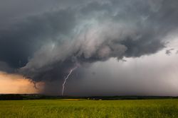 Superzellen-Alarm für Bayern - "Heftige Unwetter mit Hagel, Orkanböen und Starkregen möglich