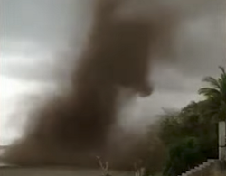 Video viral: un sospechoso tornado en Nicaragua resulta ser una enorme nube de insectos
